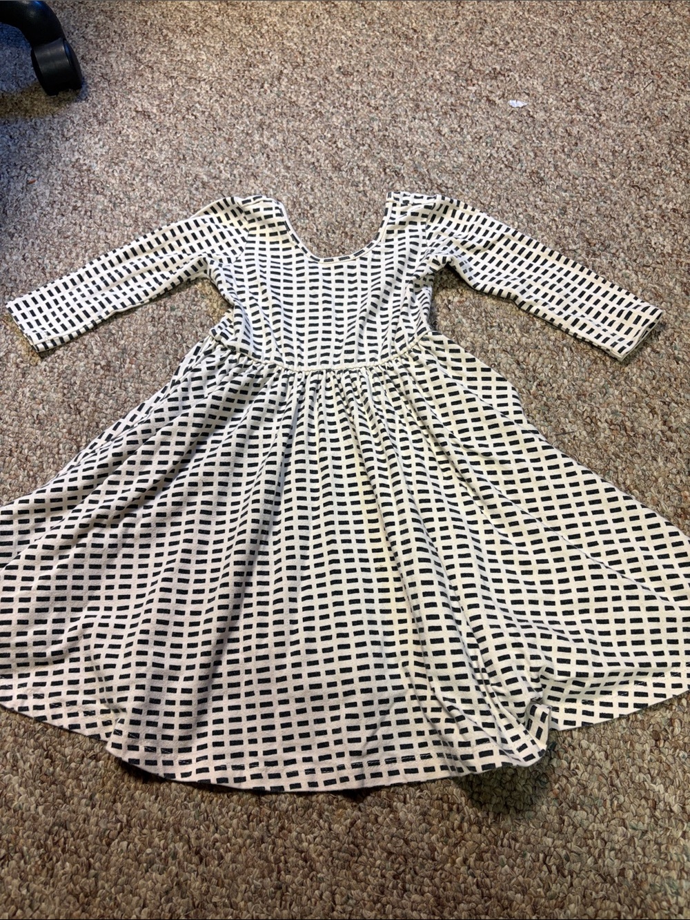 Girls Black and White Grid Long-Sleeve Twirl Dress Alice and ames